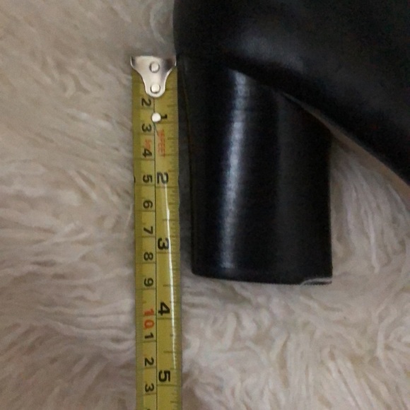 TAHARI Black Soft Nappa Leather Boots - Picture 15 of 15